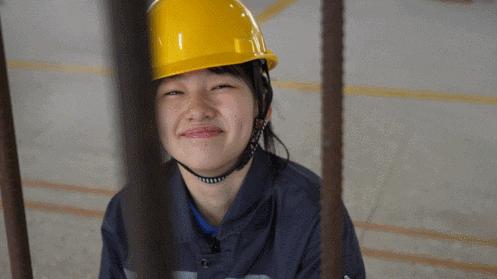 DƬ